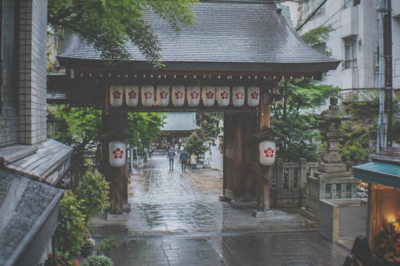 Kushida Shrine's wooden gate and lanterns in Hakata ward, Fukuoka